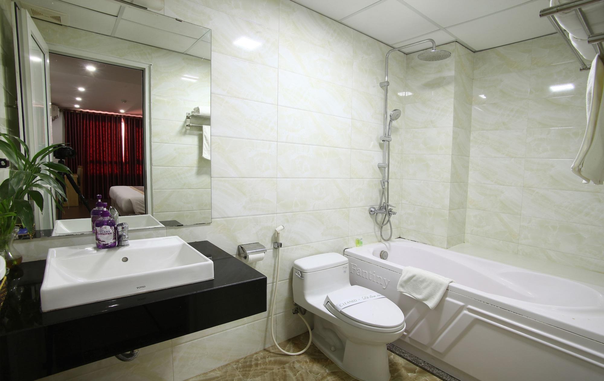 Blue Pearl Hanoi Hotel Екстер'єр фото