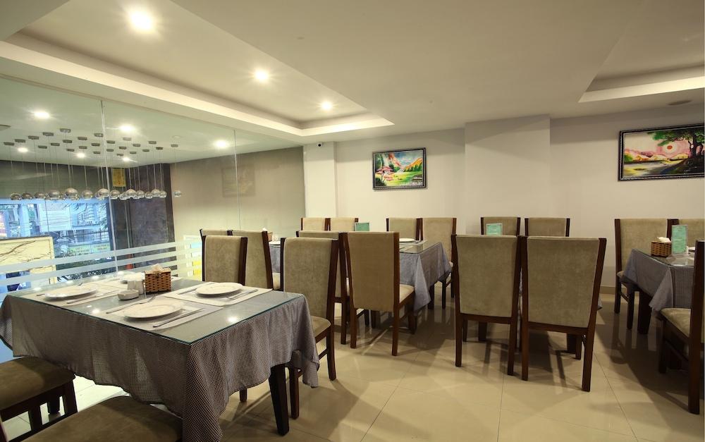 Blue Pearl Hanoi Hotel Екстер'єр фото