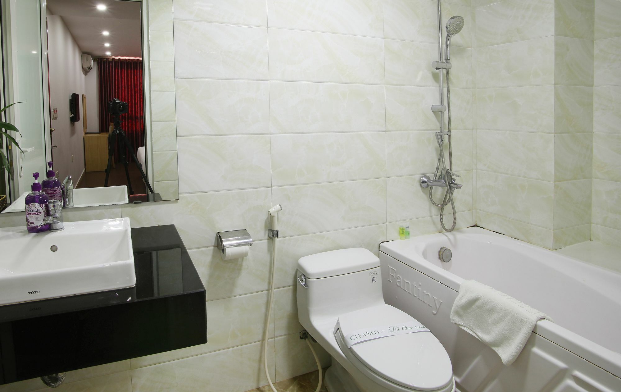 Blue Pearl Hanoi Hotel Екстер'єр фото